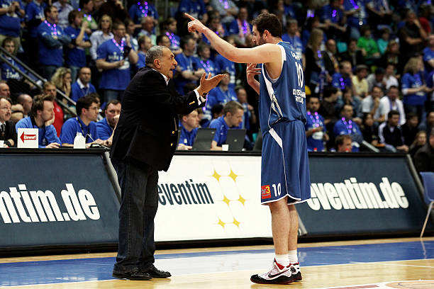 一路打入决 一路打入决