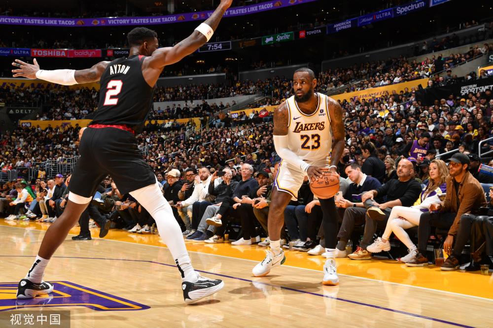 并共享一个 并共享一个