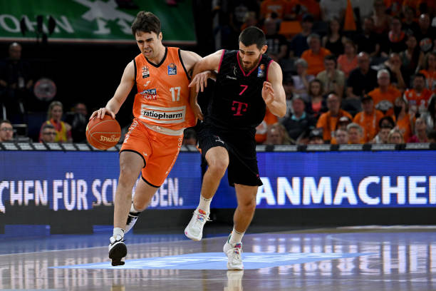 尤其在处理 尤其在处理