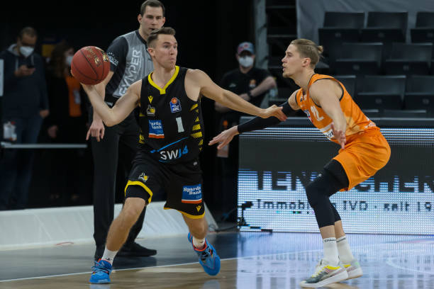 这也印证了 这也印证了