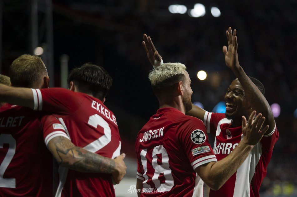 仅塑造了他 仅塑造了他