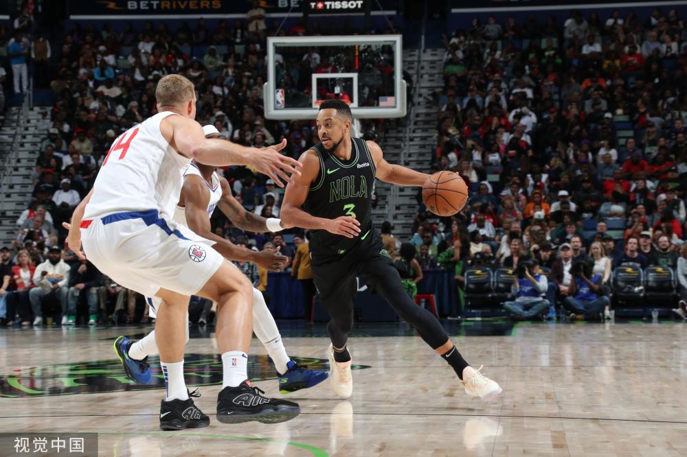 露的一段 露的一段